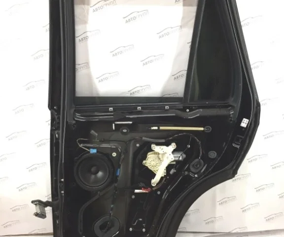 Дверь задняя правая для Land Rover Range Rover Sport L494 2013-2017 на фотографиях