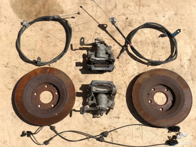 Суппорт задний левый для Mazda CX 5 KE 2011-2017 на фотографиях