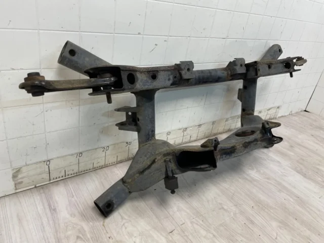 Задний подрамник для Mitsubishi ASX I 2010-2012 на фотографиях