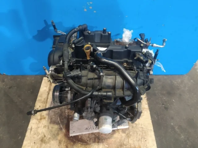 Двигатель без навесного для Ford Kuga CBS 2013-2016 на фотографиях