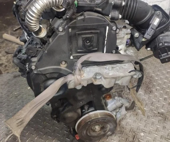 Продажа двигателя HHDA