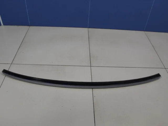 Спойлер багажника для Skoda Rapid I rest NH3 2017-2020 на фотографиях