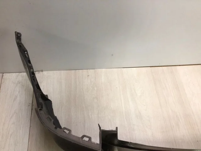 Бампер для Volkswagen Touran 1T 2003-2015 на фотографиях