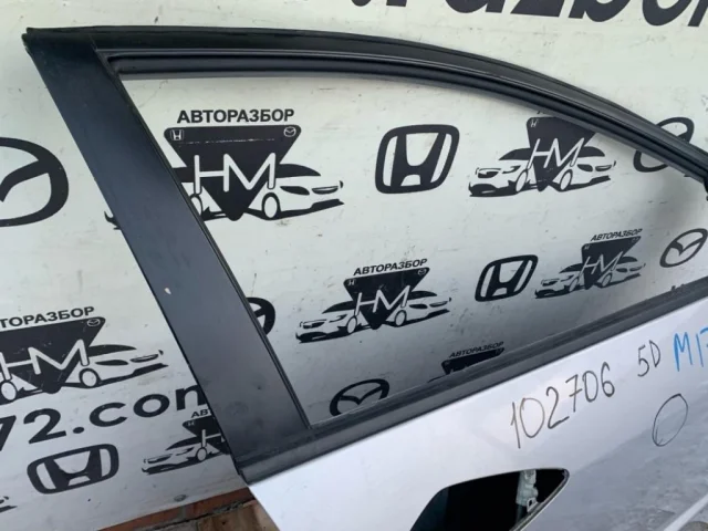 Дверь передняя правая для Honda Civic FK,FN 5D 2006-2012 на фотографиях