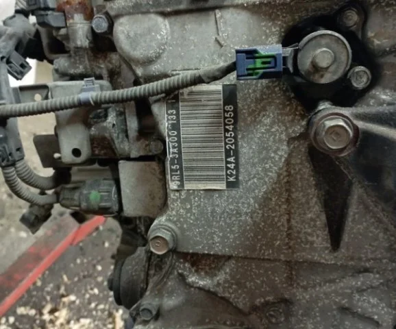 Двигатель для Honda Elysion RR 2004-2013 на фотографиях