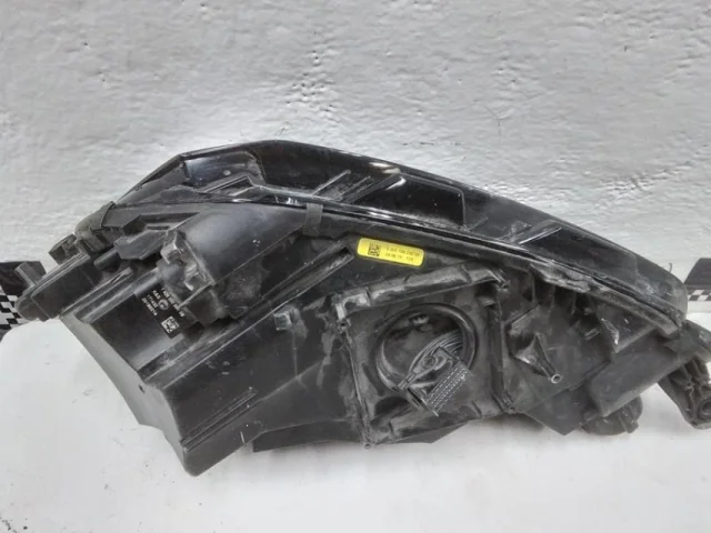 Фара ксенон левая для Audi A5 F5 Sportback 2016+ на фотографиях