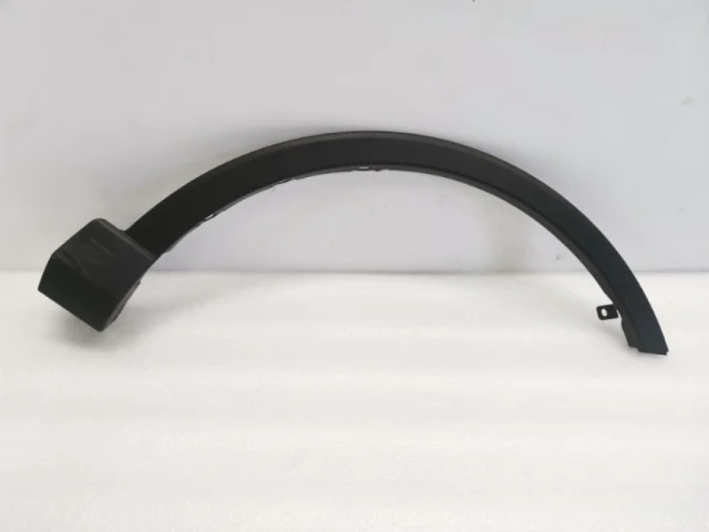 Молдинг крыла передний правый для Toyota RAV4 XA40 rest 2015-2019 на фотографиях