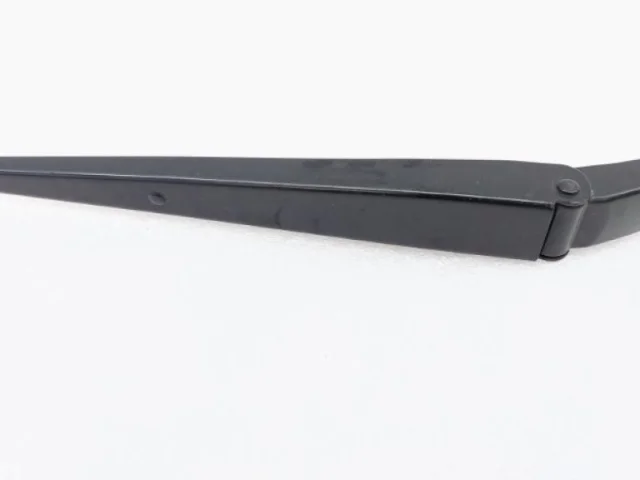 Поводок лобового стеклоочистителя левый для Nissan X-Trail T31 RU 2007-2014 на фотографиях