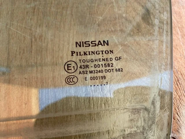Стекло двери заднее правое для Nissan Qashqai J10 2006-2013 на фотографиях