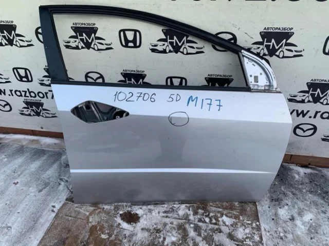 Дверь передняя правая для Honda Civic FK,FN 5D 2006-2012 на фотографиях