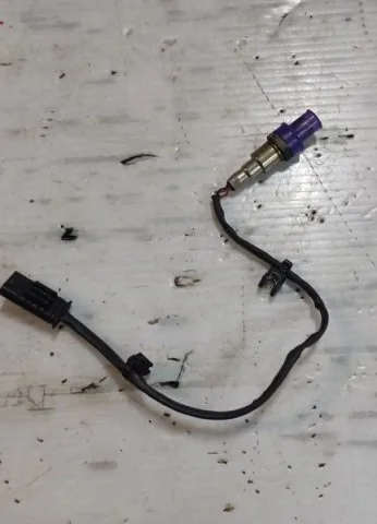 Лямбда-зонд (второй) для BMW X3 G01 2017-2023 на фотографиях