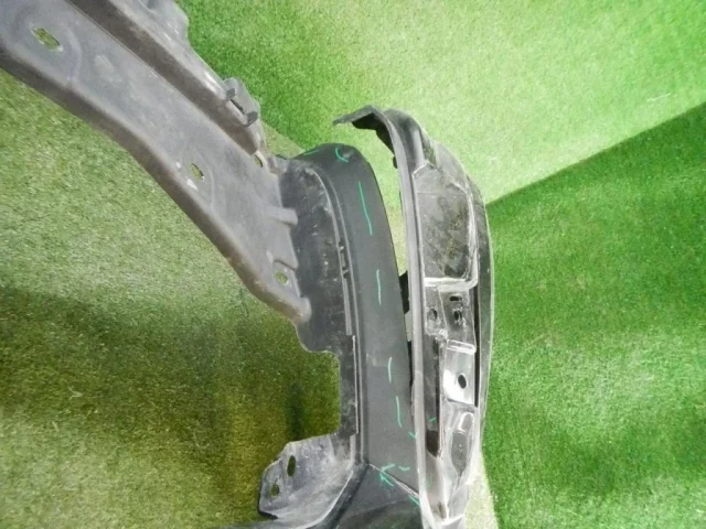 Накладка переднего бампера для Mitsubishi Pajero Sport KS0W 2016+ на фотографиях