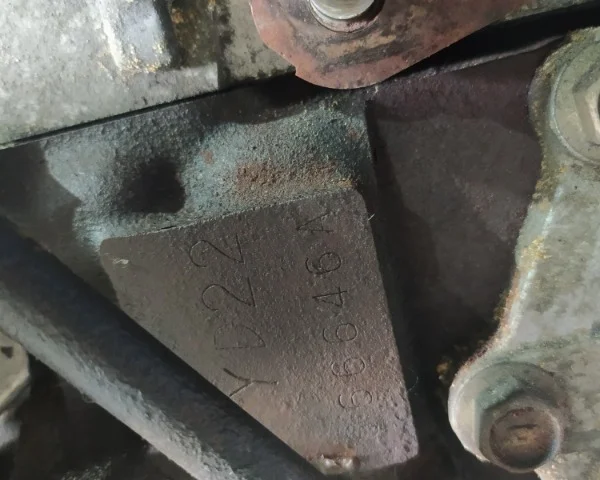 Двигатель без навесного для Nissan X-Trail T30 RU 2001-2007 на фотографиях