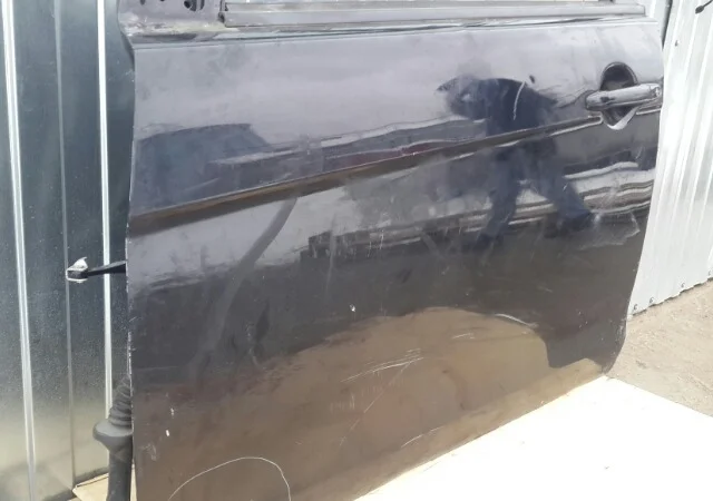 Дверь передняя левая для Mitsubishi Lancer 10 Седан CY 2007-2011 на фотографиях