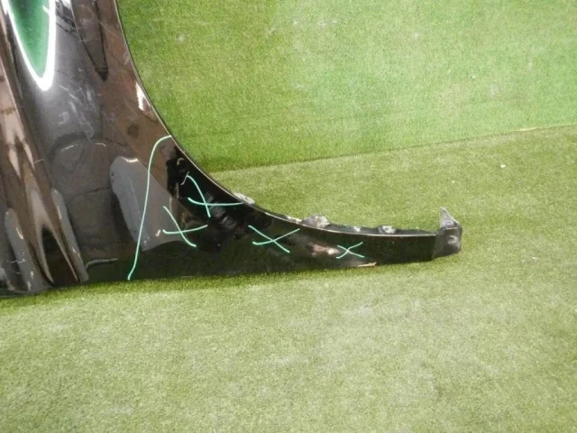 Крылья для Toyota Alphard H30 2015+ на фотографиях