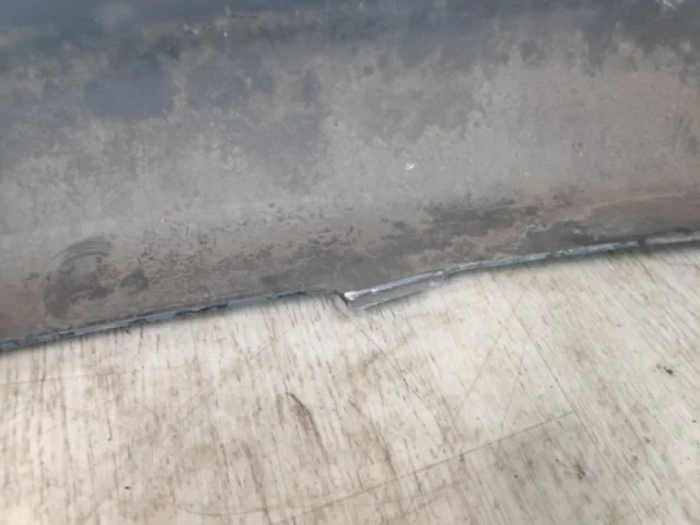 Бампер для Mitsubishi Grandis 1997-2003 на фотографиях