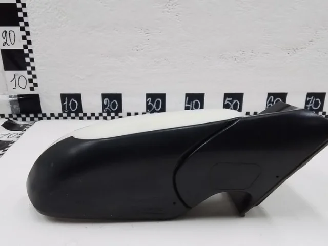 Зеркало заднего вида (в салоне) для Hyundai Solaris 2 (2017-2022) на фотографиях