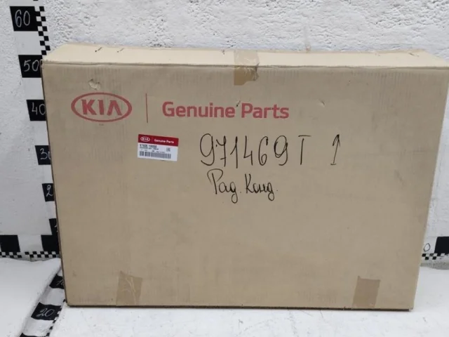 Радиатор кондиционера для Hyundai Solaris 1 RB (2011-2013) Хэтчбек на фотографиях