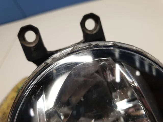 Противотуманка (ПТФ) передняя левая для Toyota Alphard H30 2015+ на фотографиях