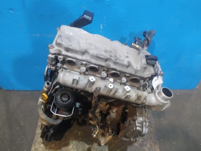 Двигатель без навесного для Nissan Navara D22 1997-2005 на фотографиях