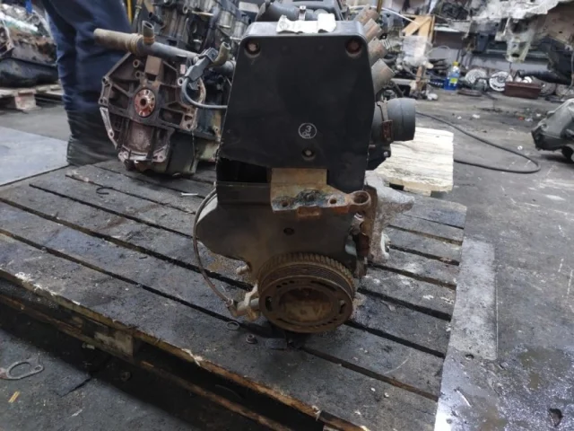 Продажа двигателя X16SZR