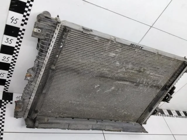 Радиатор охлаждения ДВС для Ford Explorer U502 rest 2014-2019 на фотографиях