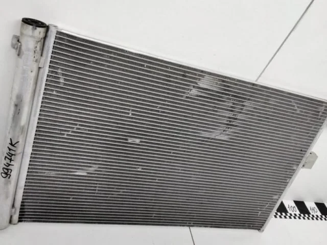 Радиатор кондиционера для BMW X3 G01 2017-2023 на фотографиях