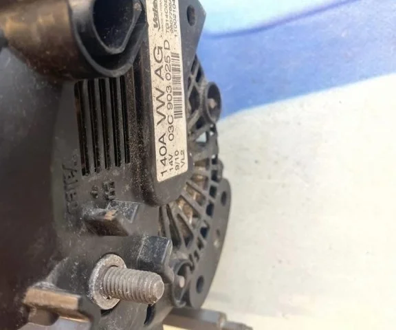 Реле топливного насоса для Skoda Rapid I NH3 2012-2017 на фотографиях