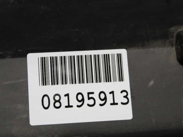 Молдинг двери задний правый для Volkswagen Tiguan I NF 2006-2017 на фотографиях