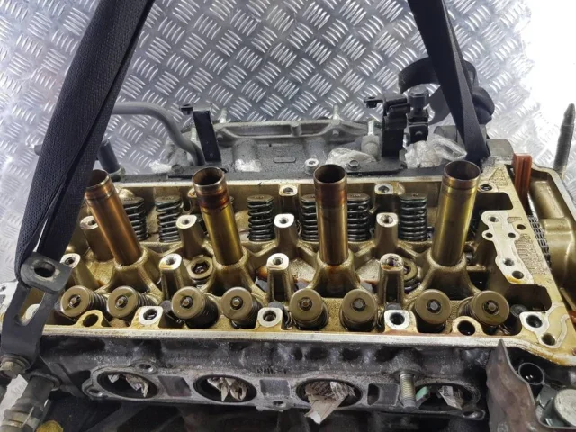 Двигатель для Honda CR-V RD 2001-2006 на фотографиях