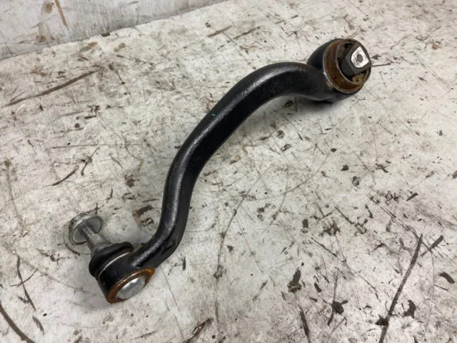 Рычаг продольный задний правый для BMW X5 Е70 2006-2013 на фотографиях