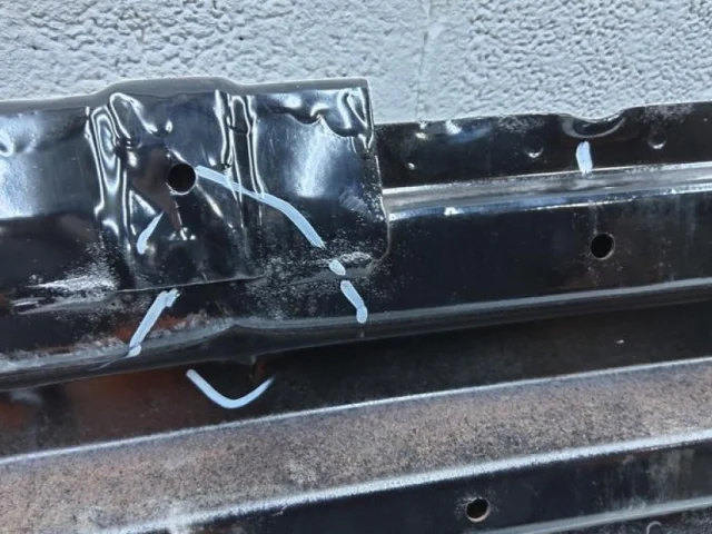 Усилитель бампера передний верхний для Hyundai i40 1 Седан 2011-2015 на фотографиях