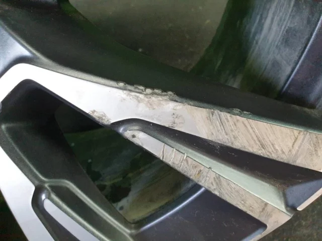 Диск колесный литой для Volvo XC90 II L rest 2019+ на фотографиях