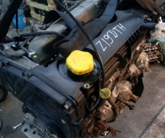 Двигатель для Opel Zafira B 2005-2015 на фотографиях