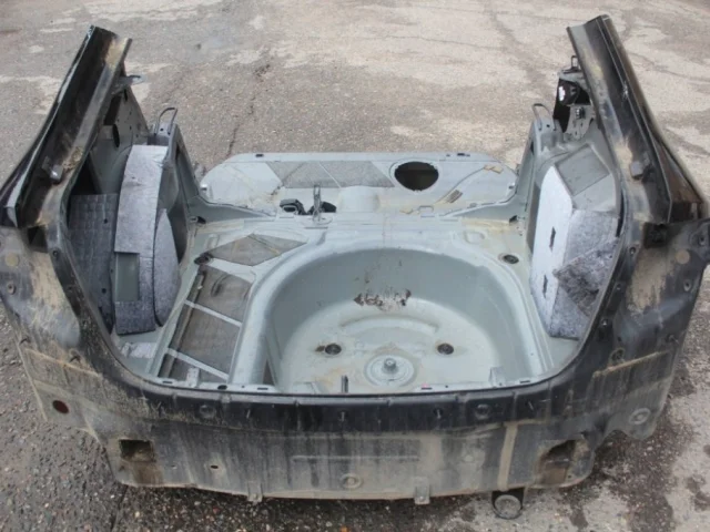 Панель кузова задняя для Skoda Rapid I NH3 2012-2017 на фотографиях