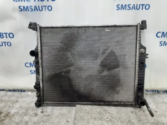 Радиатор охлаждения ДВС для Mercedes-Benz M class W164 2005-2011 на фотографиях