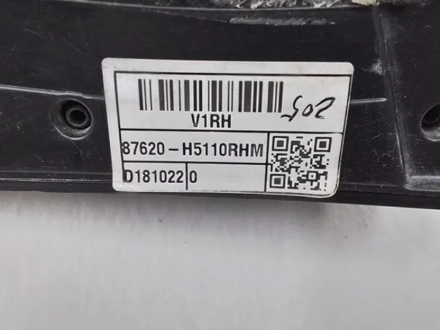 Зеркало заднего вида (в салоне) для Hyundai Solaris 2 (2017-2022) на фотографиях