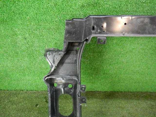 Панель радиатора (телевизор) для Hyundai Creta 1 GS 2016-2021 на фотографиях