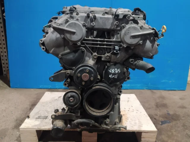 Двигатель без навесного для Infiniti M Y50 2005-2010 на фотографиях