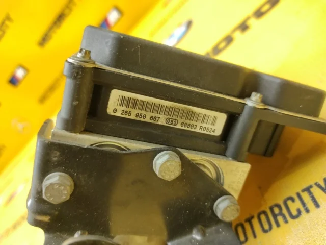 Блок ABS для BMW 5er Е60 2003-2010 на фотографиях