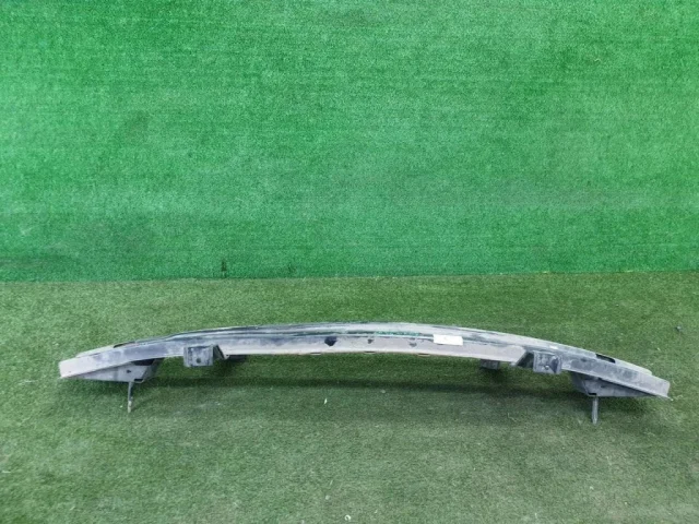 Усилитель бампера задний нижний для Hyundai Solaris 1 рестайлинг 2014-2017 на фотографиях