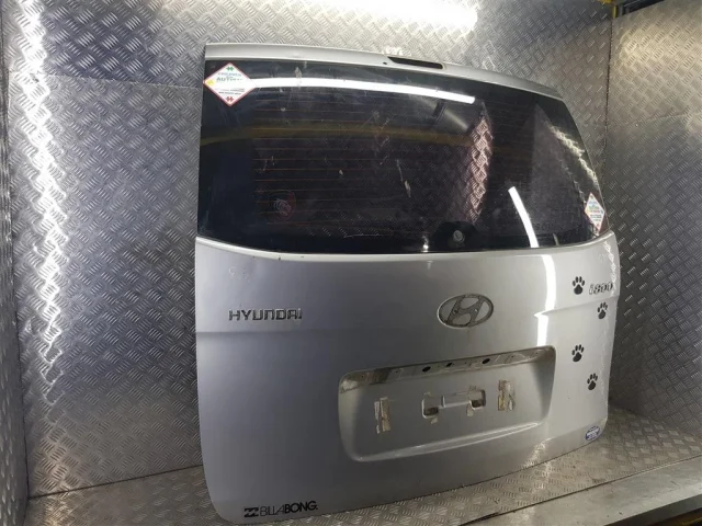 Крышка багажника для Hyundai H-1 TQ 2007-2018 на фотографиях