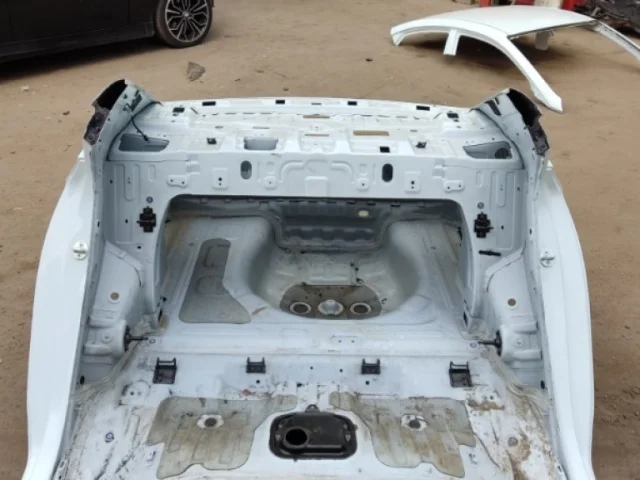 Панель кузова задняя для Hyundai Solaris 2 (2017-2022) на фотографиях