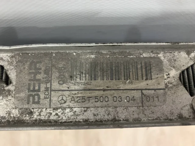 Радиатор охлаждения ДВС для Mercedes-Benz M class W164 2005-2011 на фотографиях