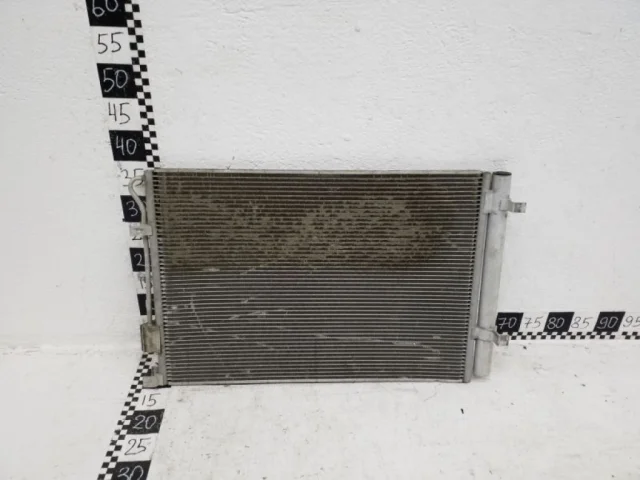 Кассета радиаторов для Hyundai Solaris 2 (2017-2022) на фотографиях