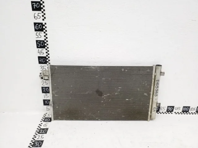 Радиатор кондиционера для BMW 5er G30 2016-2023 на фотографиях