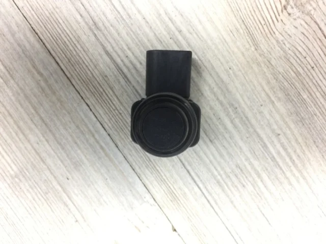 Парктроник передний для Volkswagen Touareg I (7L) 2002-2010 на фотографиях