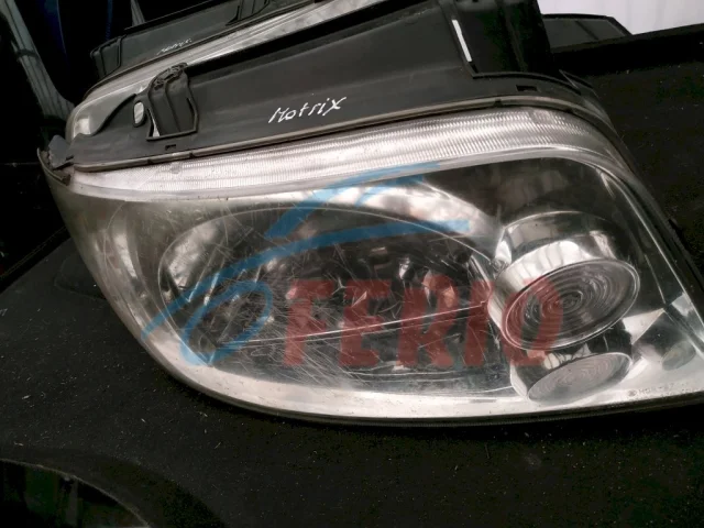 Фара правая для Hyundai Matrix FC 2001-2010 на фотографиях