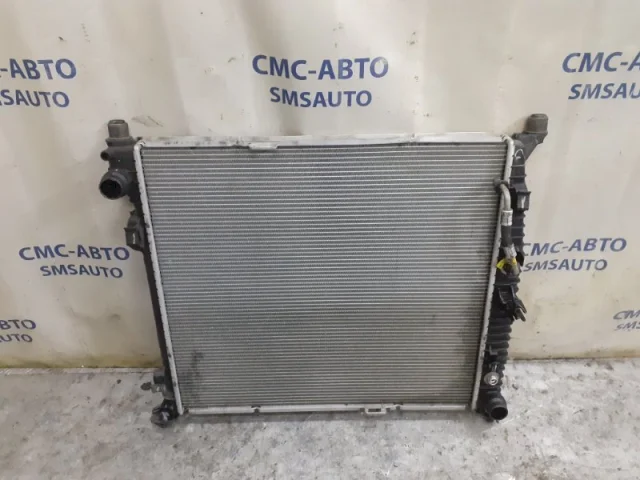 Радиатор охлаждения ДВС для Mercedes-Benz GL class X166 2012-2016 на фотографиях