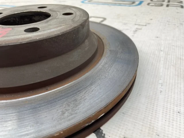 Диски тормозные передние (комплект) для Mercedes-Benz E class W211 2002-2009 на фотографиях